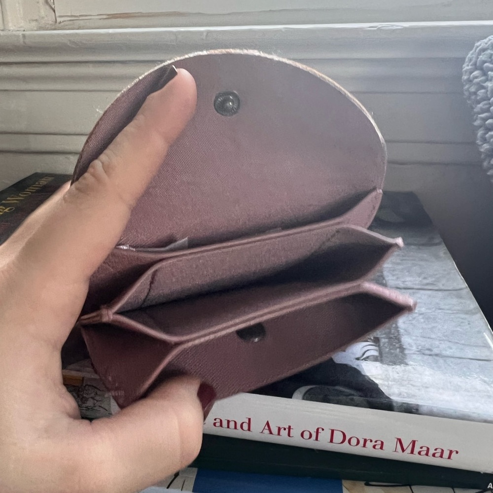 Wallet - Picture 2 of 5